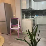 Valentina Cozy 2-bedroom House Lushnjë
