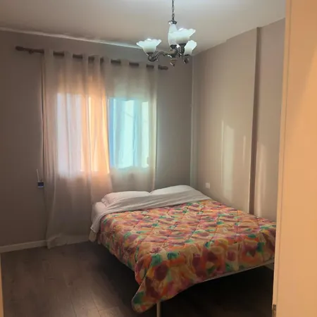펜션 Valentina Cozy 2-bedroom House *
